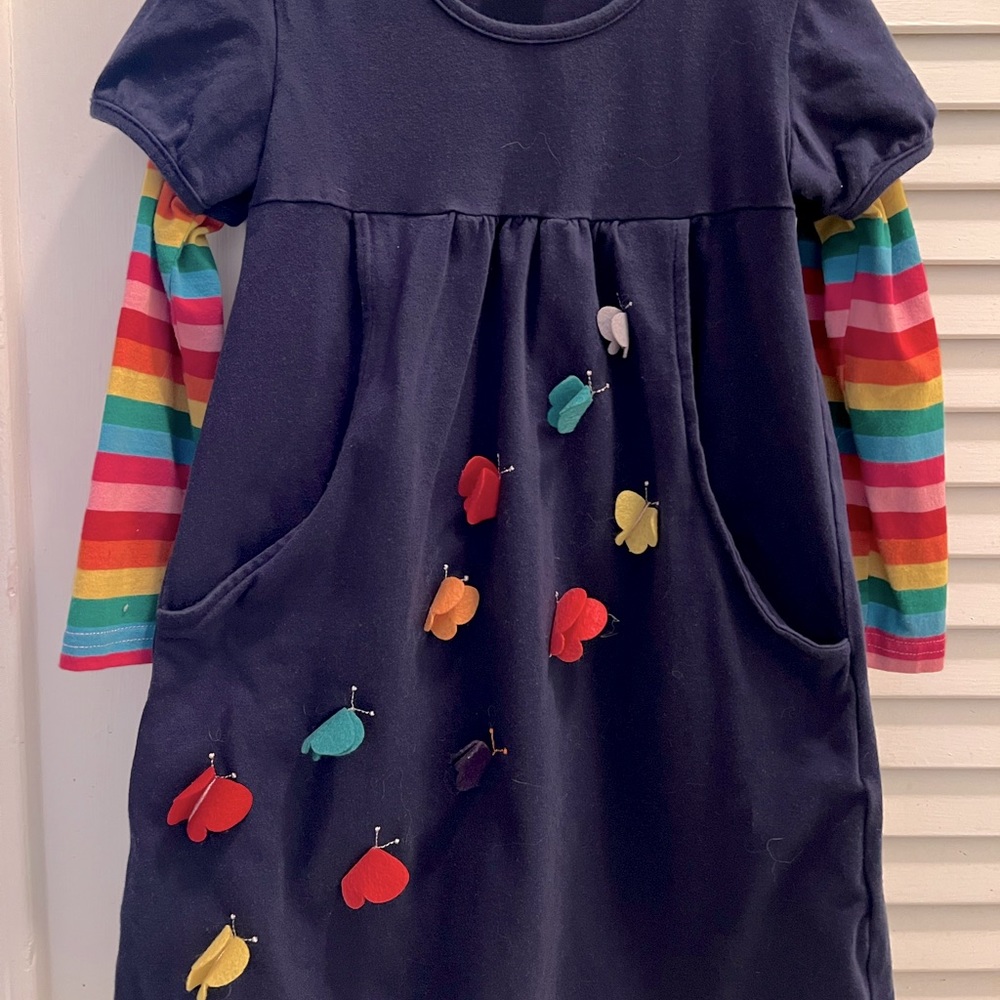 Adorable 4T butterfly and rainbow dress. Has pockets!